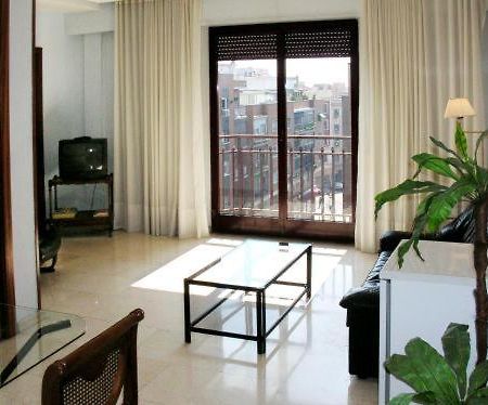Apartamentos Olano C.B. Madri Exterior foto