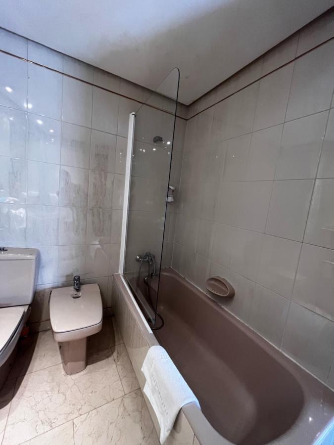 Apartamentos Olano C.B. Madri Exterior foto