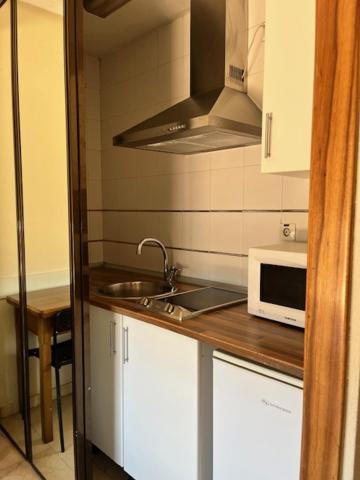 Apartamentos Olano C.B. Madri Exterior foto