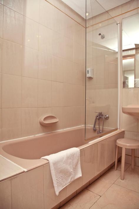 Apartamentos Olano C.B. Madri Exterior foto